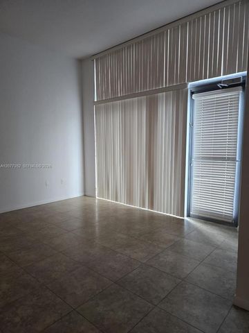 140 S Dixie Highway TH105, Hollywood, FL 33020