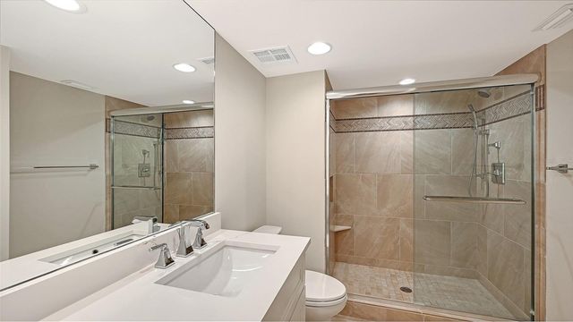 2425 GULF OF MEXICO DRIVE 1B, Longboat Key, FL 34228