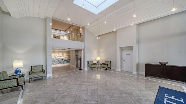 2425 GULF OF MEXICO DRIVE 1B, Longboat Key, FL 34228