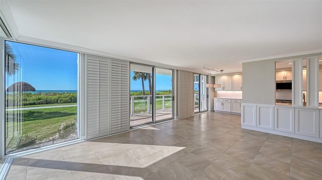 2425 GULF OF MEXICO DRIVE 1B, Longboat Key, FL 34228