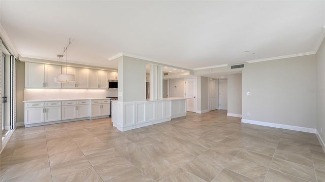 2425 GULF OF MEXICO DRIVE 1B, Longboat Key, FL 34228