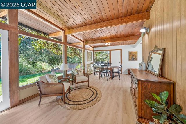266 Orchard Rd, Orinda, CA 94563