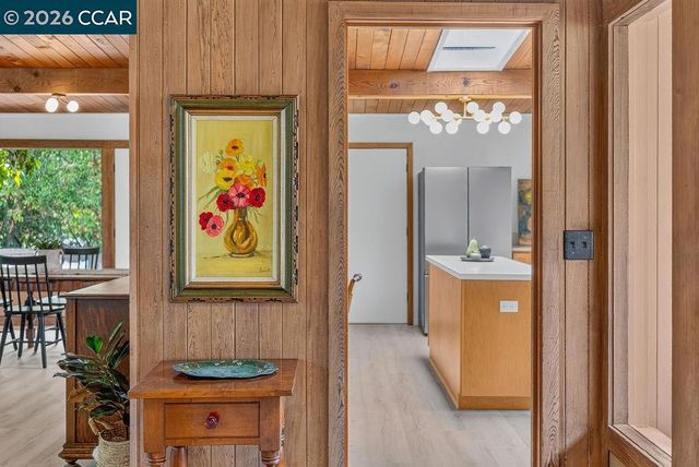 266 Orchard Rd, Orinda, CA 94563