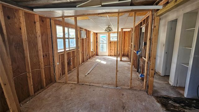 4330 86TH LANE N 56, St Petersburg, FL 33709