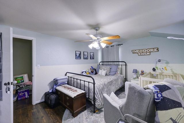 1421 E 12th Ave, Winfield, KS 67156