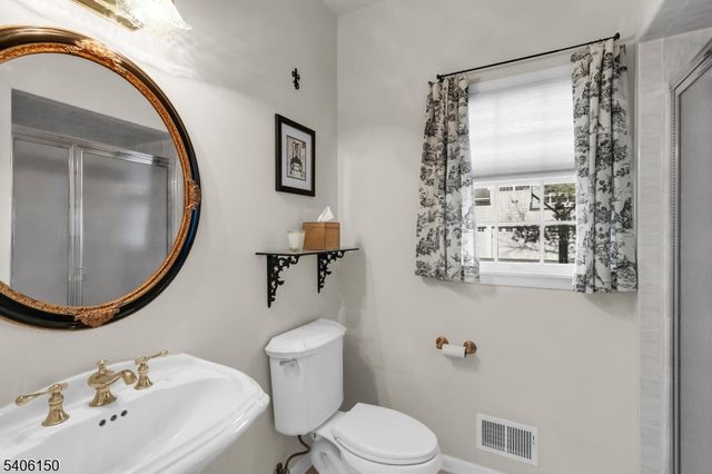 842 Madison Ave, Bridgewater Twp., NJ 08807