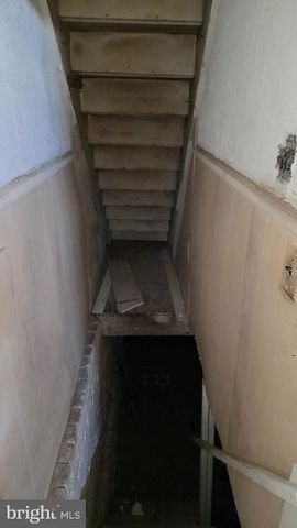 1230 S CAREY ST, Baltimore, MD 21230