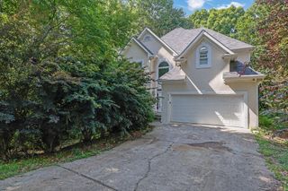 6708 Thornwood Court, Flowery Branch, GA 30542