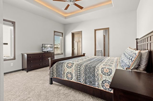 2089 67th Avenue S, Fargo, ND 58104