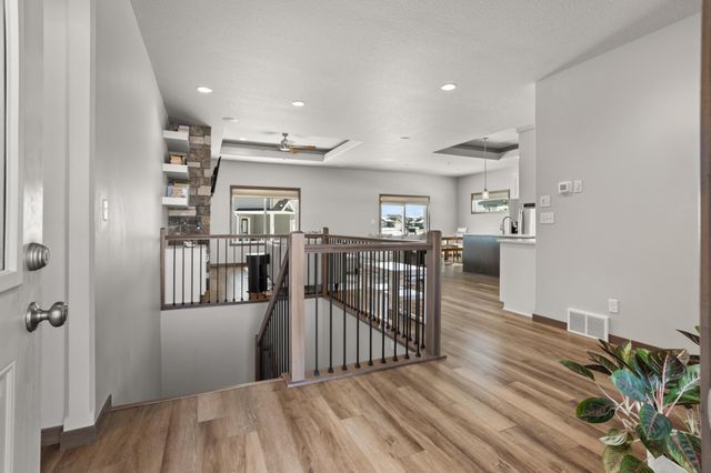 2089 67th Avenue S, Fargo, ND 58104