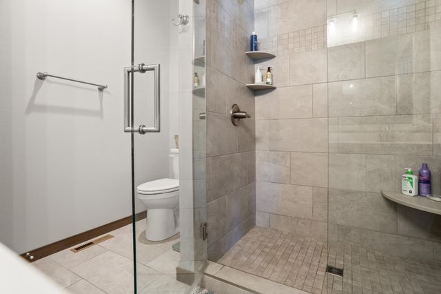 2089 67th Avenue S, Fargo, ND 58104