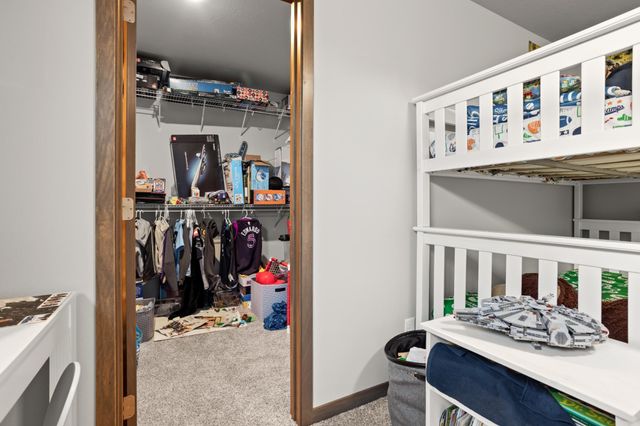 2089 67th Avenue S, Fargo, ND 58104