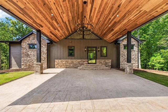 560 Horatio Drive, Blue Ridge, GA 30513