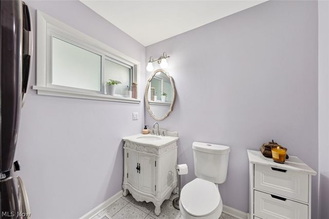 8975 Lindberg Boulevard, Olmsted Falls, OH 44138