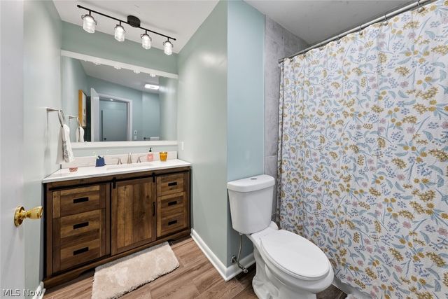 8975 Lindberg Boulevard, Olmsted Falls, OH 44138