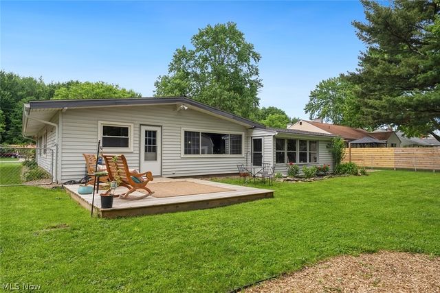 8975 Lindberg Boulevard, Olmsted Falls, OH 44138