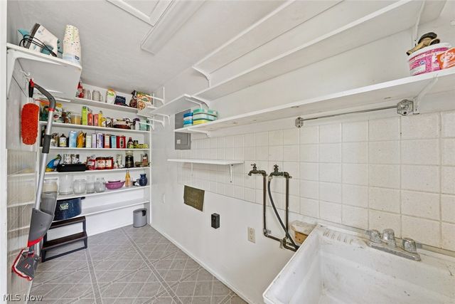 8975 Lindberg Boulevard, Olmsted Falls, OH 44138