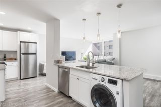 8200 E Jefferson Avenue 1107, Detroit, MI 48214