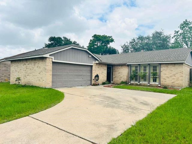 7226 Lost Fable Lane, Houston, TX 77095
