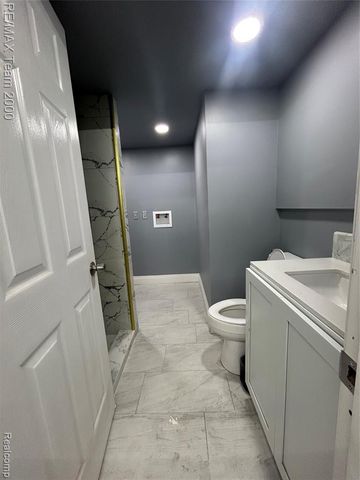 9961 N Rutland, Detroit, MI 48227