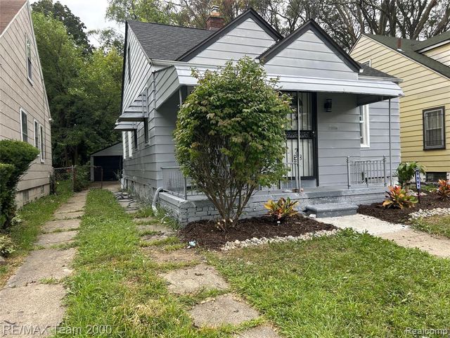 9961 N Rutland, Detroit, MI 48227