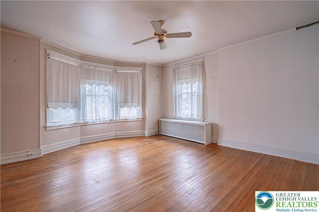 2041 West Highland Street, Allentown City, PA 18104