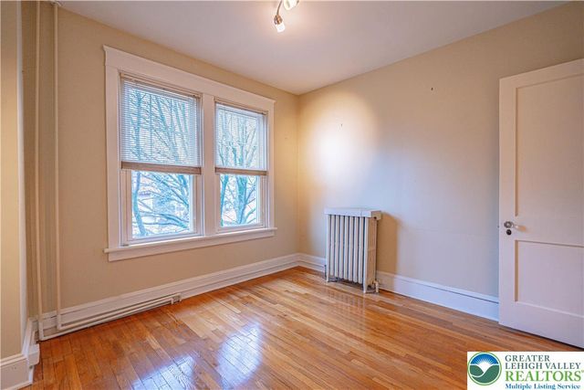 2041 West Highland Street, Allentown City, PA 18104