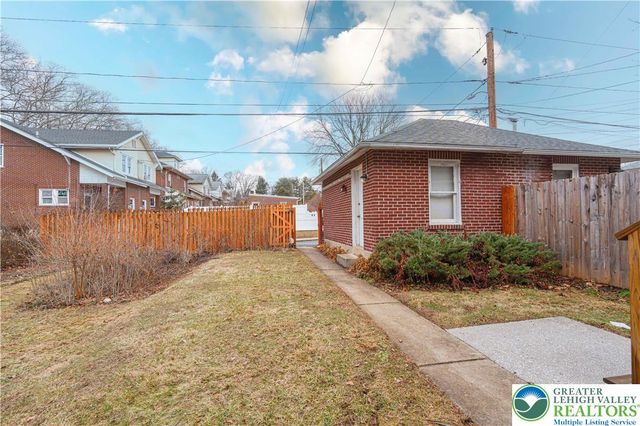 2041 West Highland Street, Allentown City, PA 18104