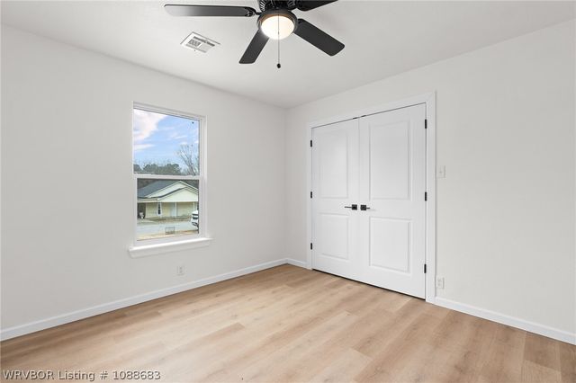 48 W Gary Street, Greenwood, AR 72936