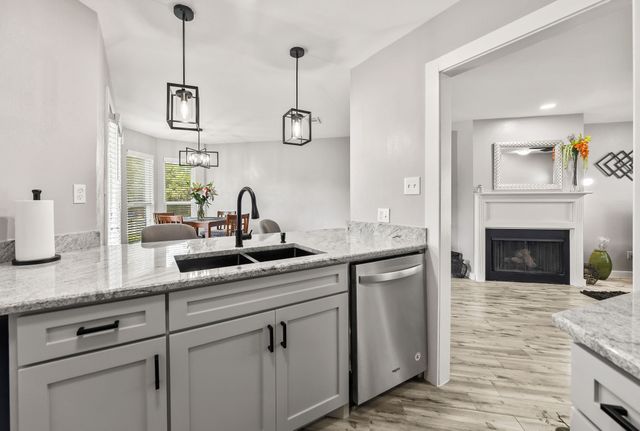630 W Canty Street B3, Dallas, TX 75208
