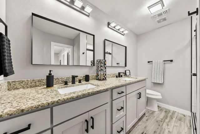 630 W Canty Street B3, Dallas, TX 75208