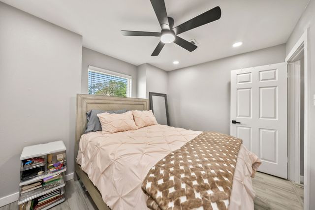 630 W Canty Street B3, Dallas, TX 75208