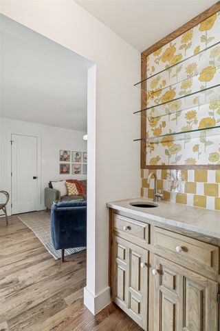 7122 Winedale Drive, Dallas, TX 75231