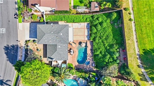 19582 Crestknoll, Yorba Linda, CA 92886