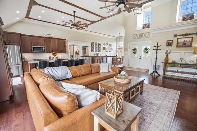 367 Natures Valley Drive, Somerset, KY 42503