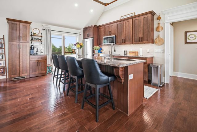 367 Natures Valley Drive, Somerset, KY 42503