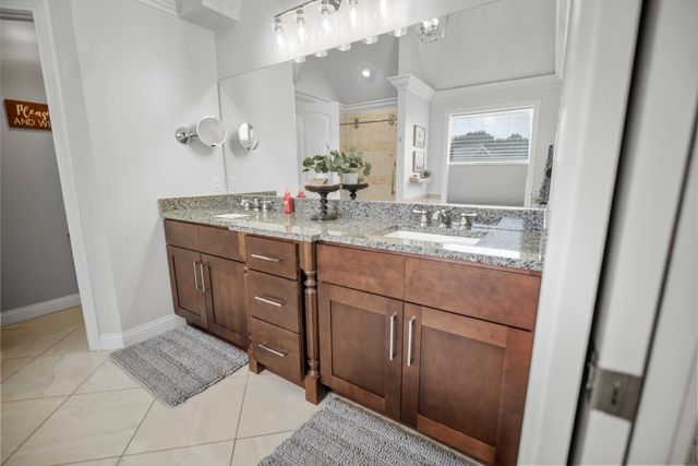 367 Natures Valley Drive, Somerset, KY 42503