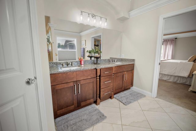 367 Natures Valley Drive, Somerset, KY 42503