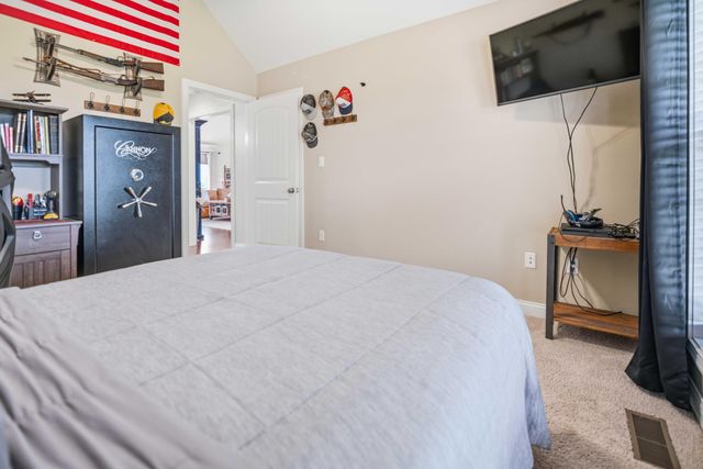 367 Natures Valley Drive, Somerset, KY 42503