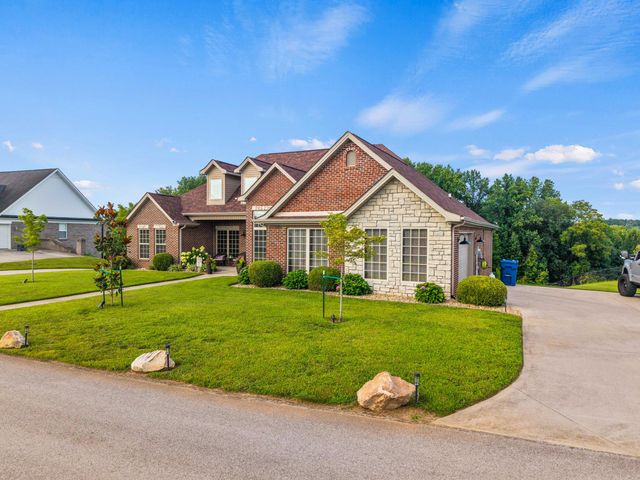 367 Natures Valley Drive, Somerset, KY 42503