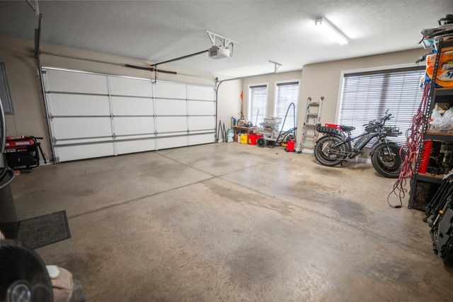 367 Natures Valley Drive, Somerset, KY 42503