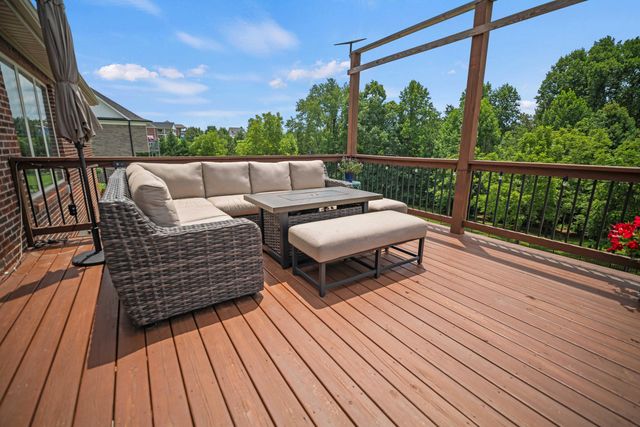 367 Natures Valley Drive, Somerset, KY 42503