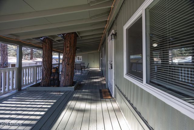 370 E SAN FELIPE Place, Munds Park, AZ 86017