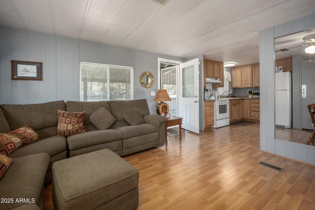 370 E SAN FELIPE Place, Munds Park, AZ 86017