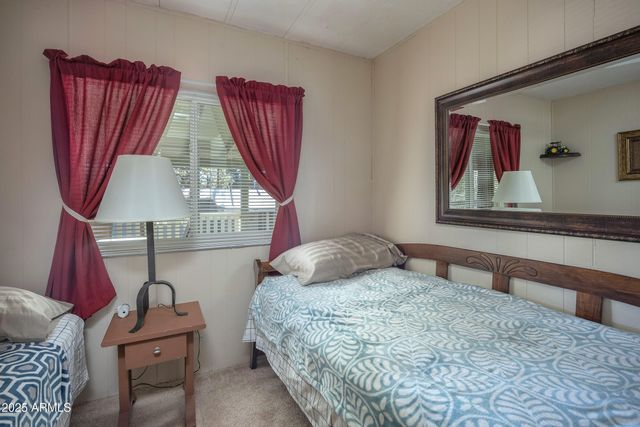 370 E SAN FELIPE Place, Munds Park, AZ 86017