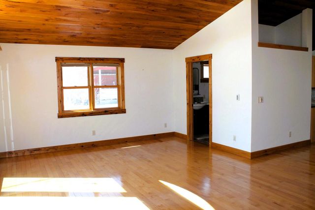 517 3rd STREET N, La Crescent, MN 55947