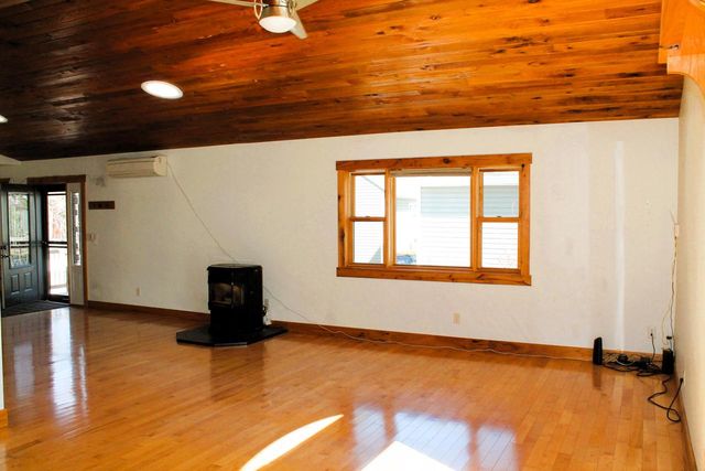 517 3rd STREET N, La Crescent, MN 55947