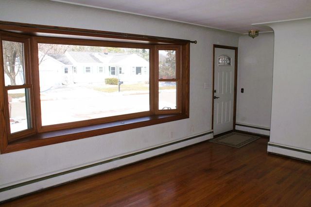 517 3rd STREET N, La Crescent, MN 55947