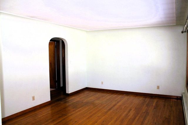 517 3rd STREET N, La Crescent, MN 55947