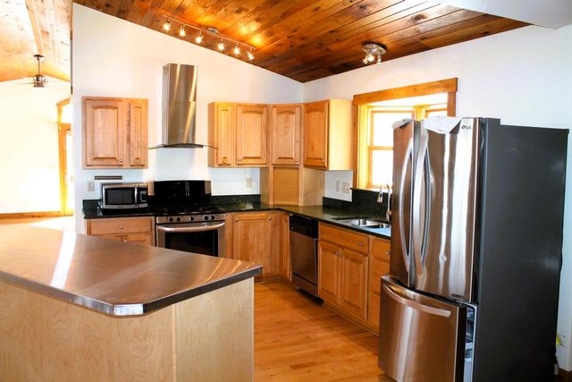 517 3rd STREET N, La Crescent, MN 55947